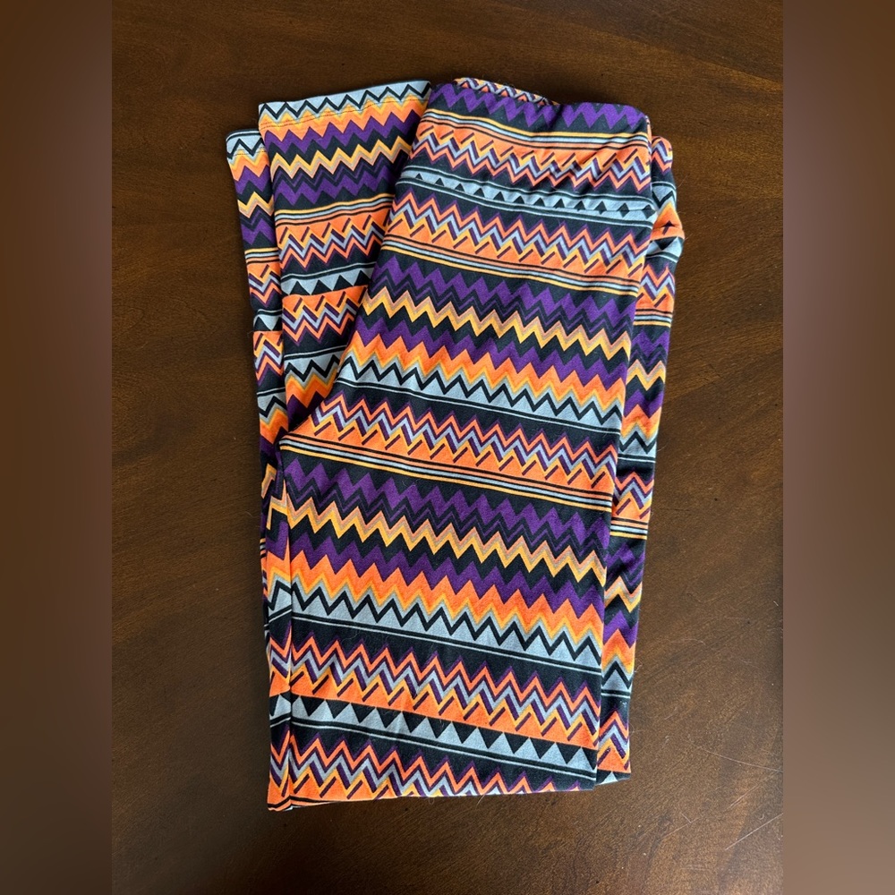 NEW LulaRoe One Size‎ OS Leggings, Halloween, Purple Orange Black